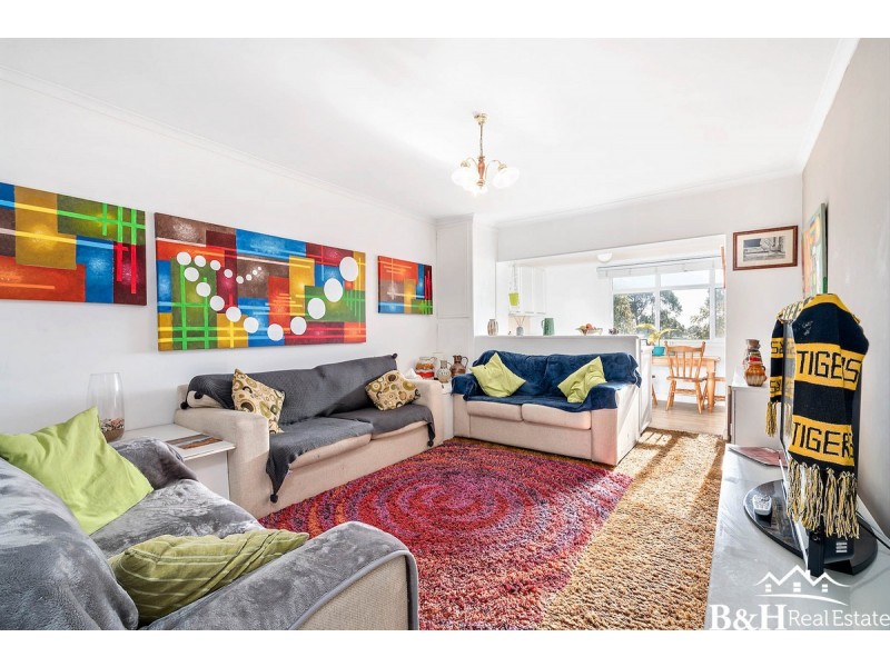 4 River Avenue East, Heybridge TAS 7316