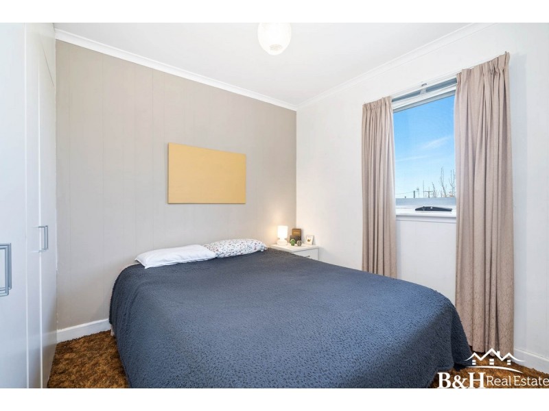 4 River Avenue East, Heybridge TAS 7316
