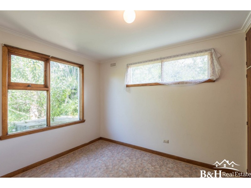 21 Quinn Street, Penguin TAS 7316