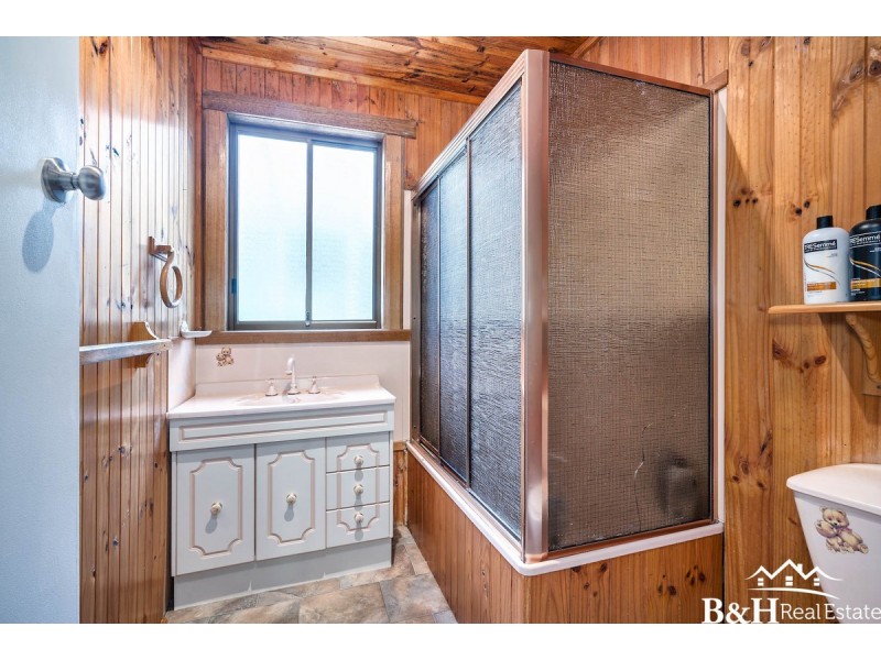 4 Wattle Avenue, Emu Heights TAS 7320