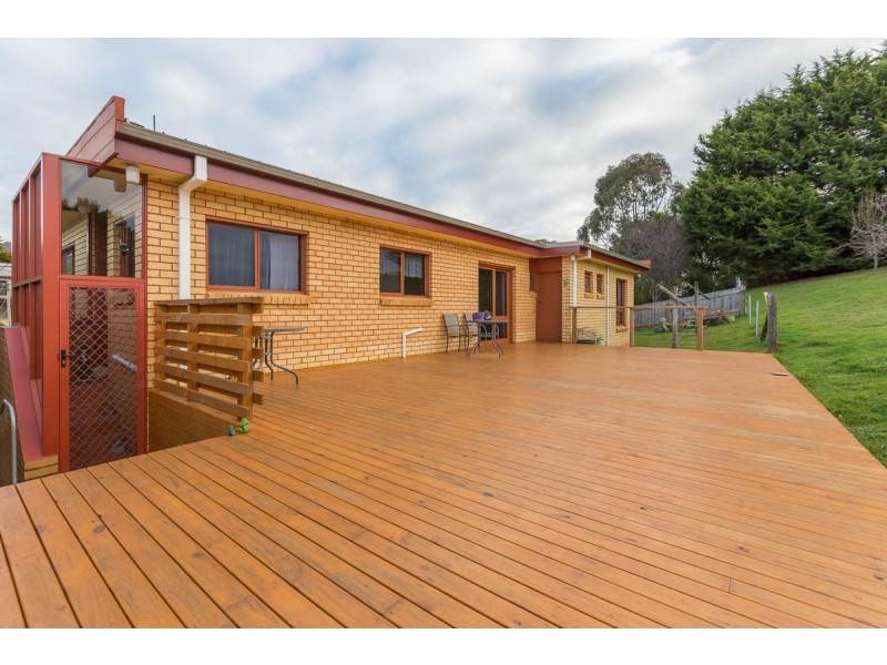 10 Adina Court, Penguin TAS 7316