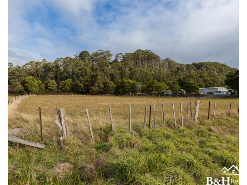7b Overall Street, Sulphur Creek TAS 7316