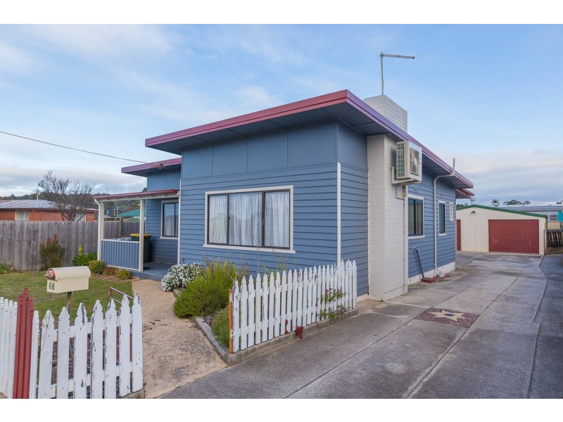 68 Eastland Drive, Ulverstone TAS 7315