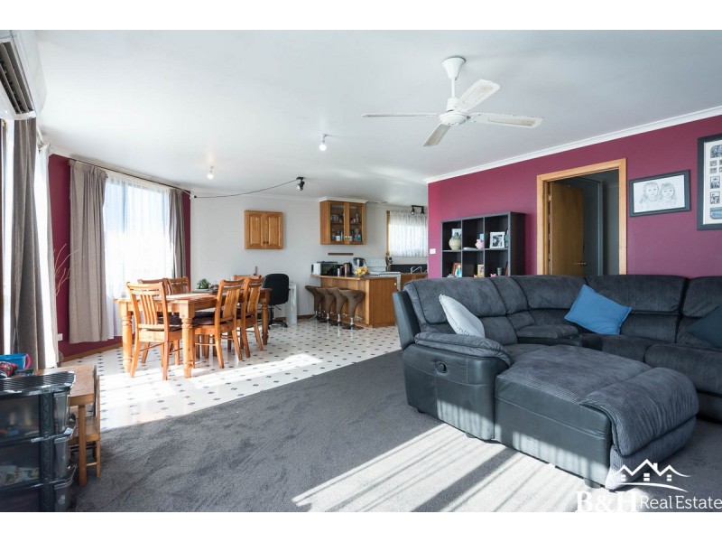 1 Kent Avenue, Acton TAS 7320