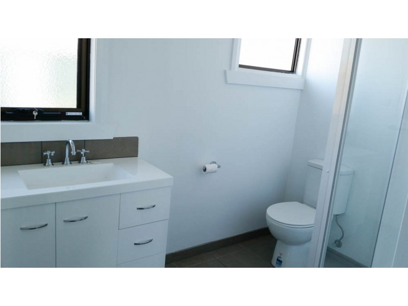 16 Dooley Street, West Ulverstone TAS 7315