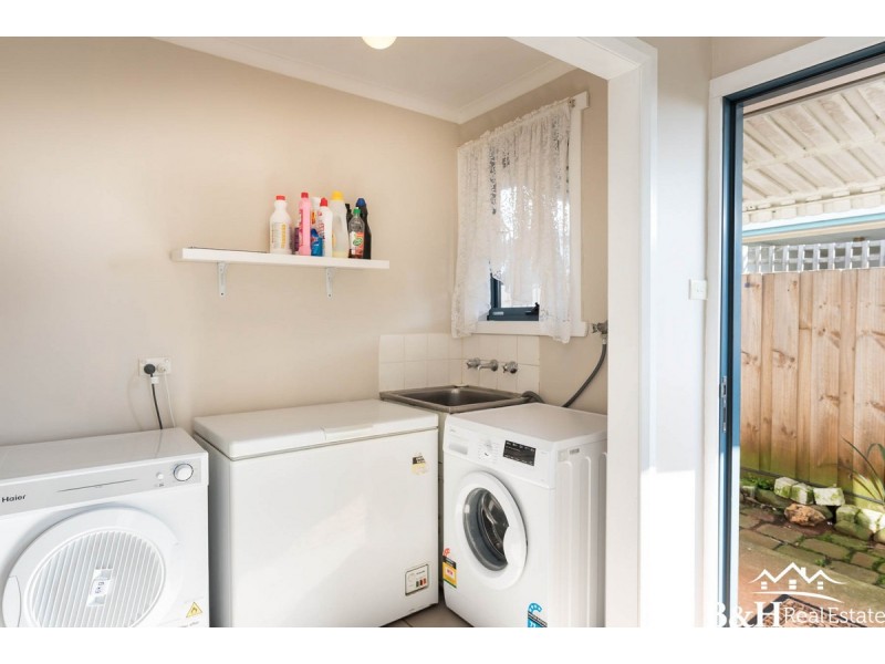 12 Oonah Crescent, Somerset TAS 7322