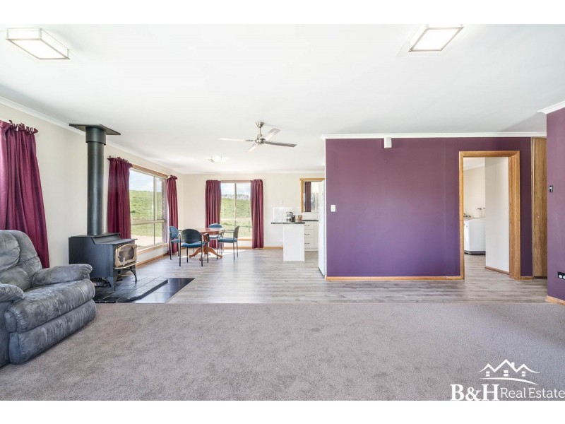 17 Hughes Road, Sheffield TAS 7306