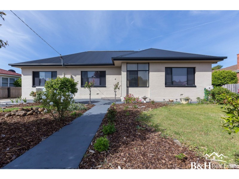 9 John Street, Ulverstone TAS 7315