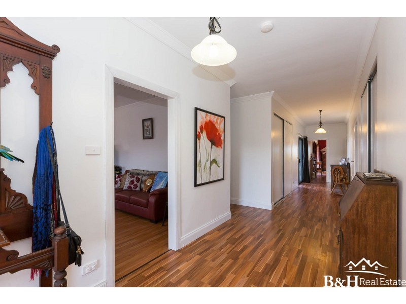 9 John Street, Ulverstone TAS 7315