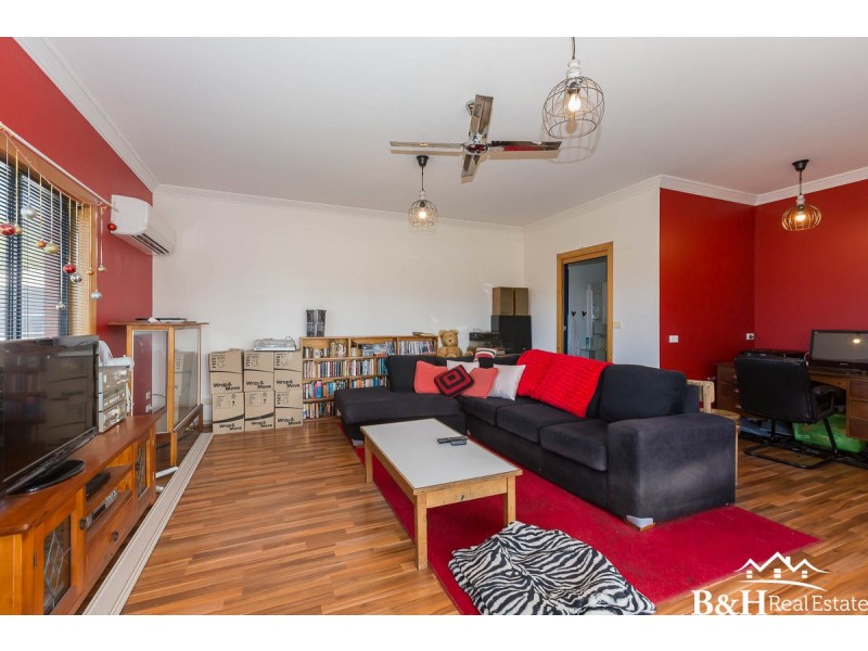 9 John Street, Ulverstone TAS 7315