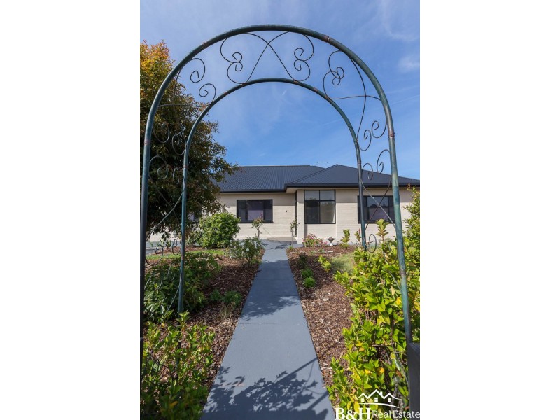 9 John Street, Ulverstone TAS 7315