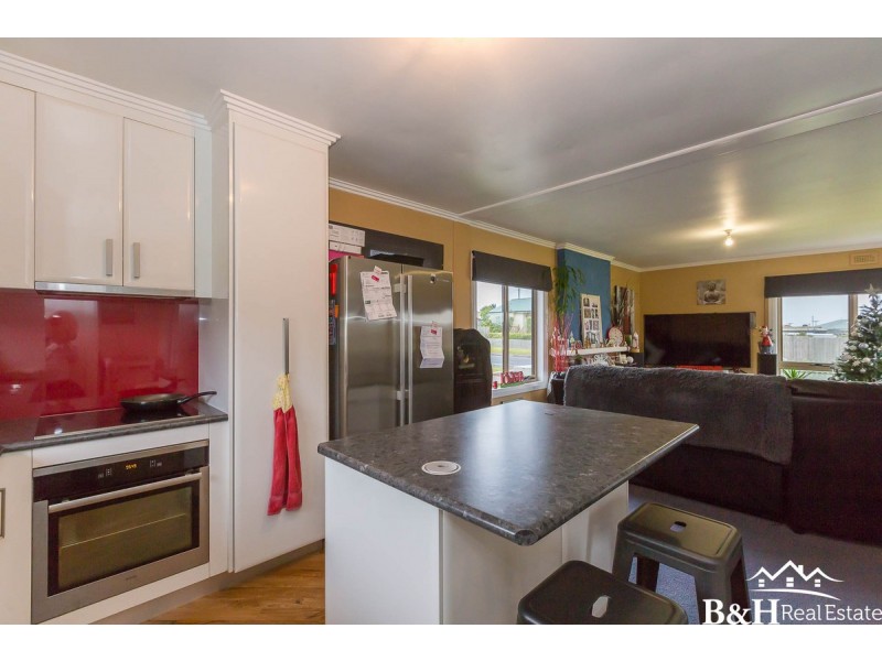 49 Maud Street, West Ulverstone TAS 7315