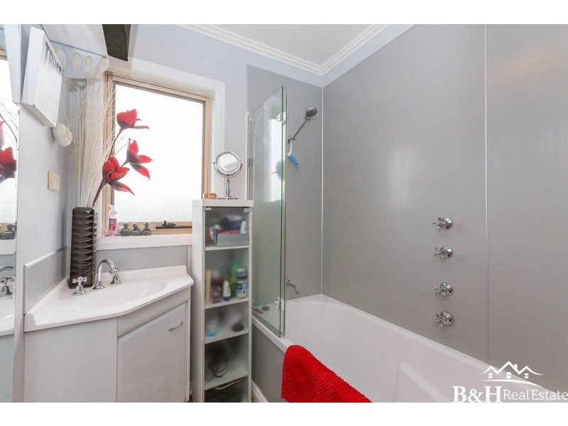 49 Maud Street, West Ulverstone TAS 7315
