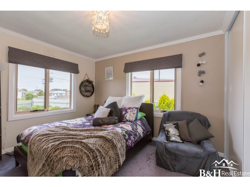 49 Maud Street, West Ulverstone TAS 7315