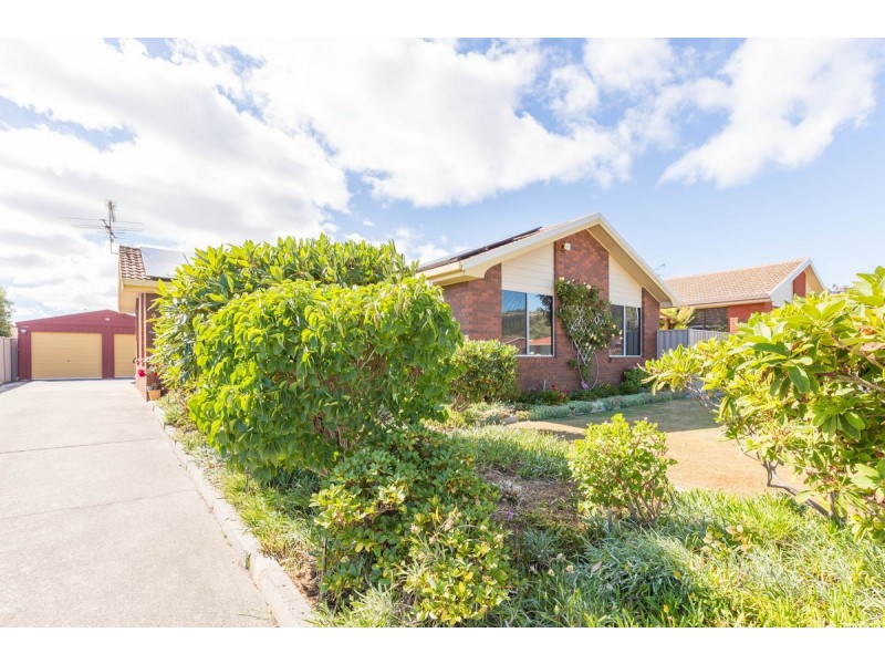 9 Westland Drive, West Ulverstone TAS 7315