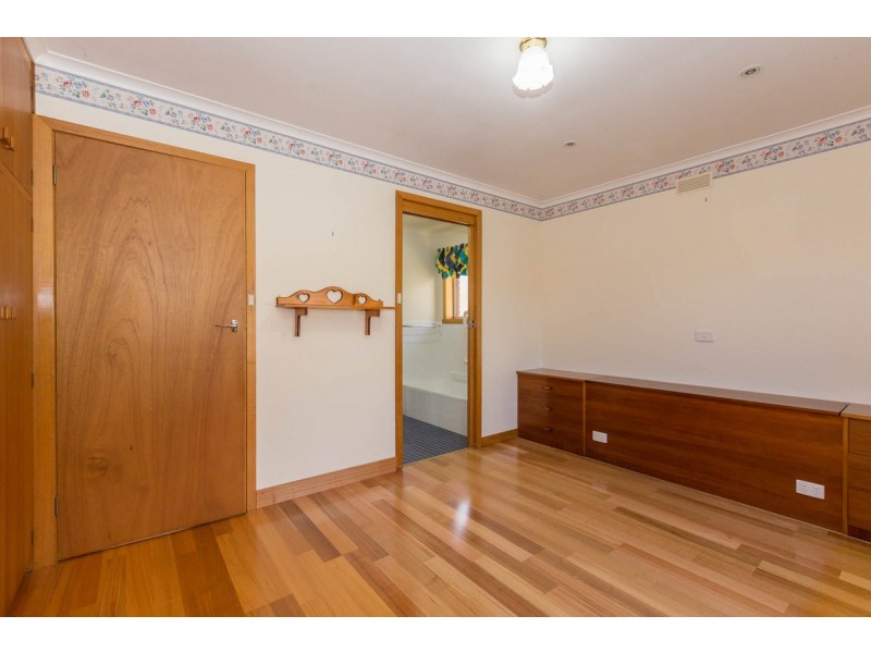 9 Westland Drive, West Ulverstone TAS 7315