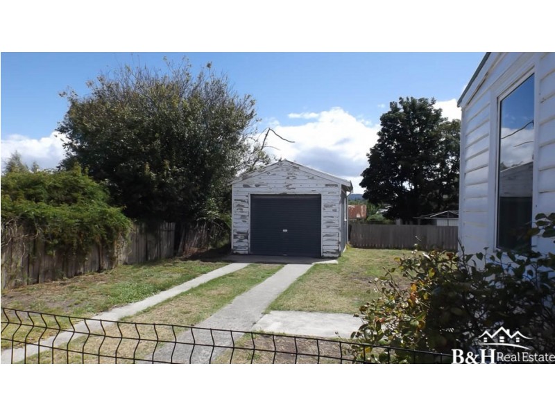 4 King Edward Street, Ulverstone TAS 7315