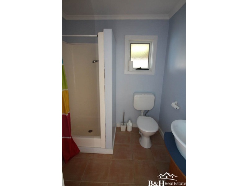 54 Wenvoe Street, Devonport TAS 7310
