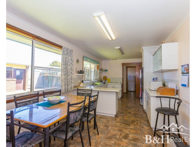 12 Crawford Street, Ulverstone TAS 7315