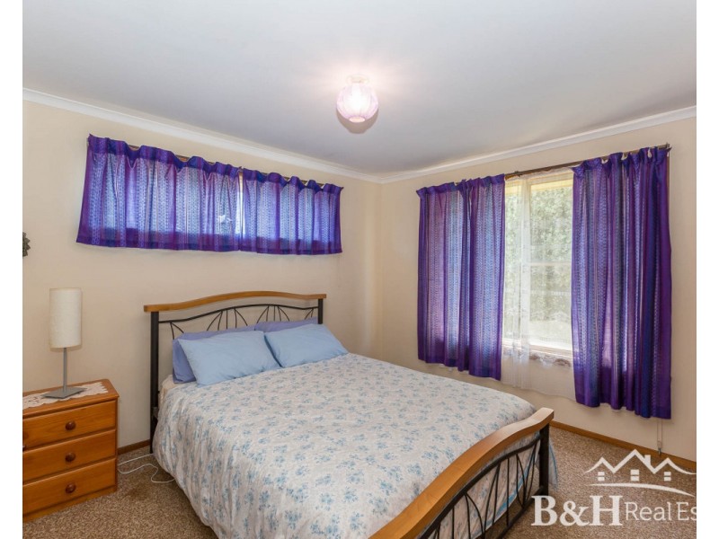 12 Crawford Street, Ulverstone TAS 7315