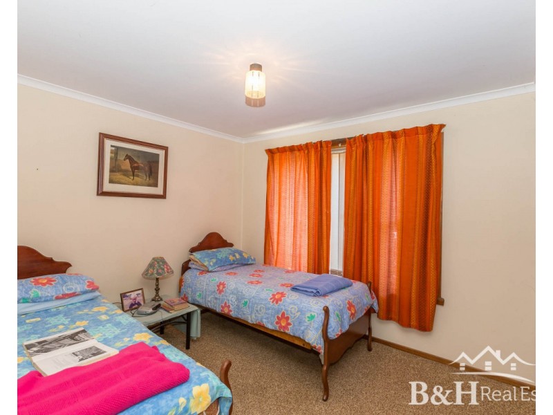 12 Crawford Street, Ulverstone TAS 7315