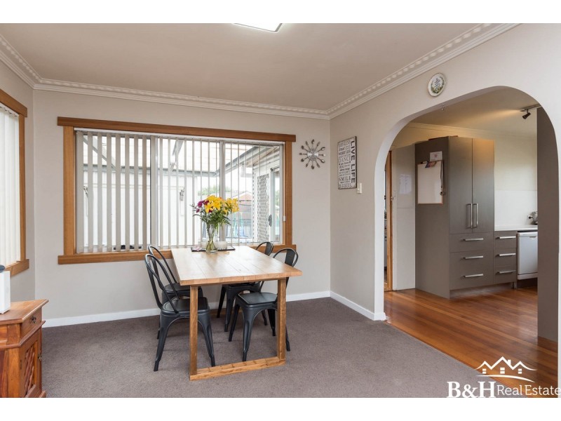 9 Whitford Street, Upper Burnie TAS 7320