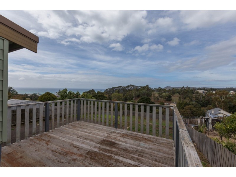 29 Mark Street, Hillcrest TAS 7320