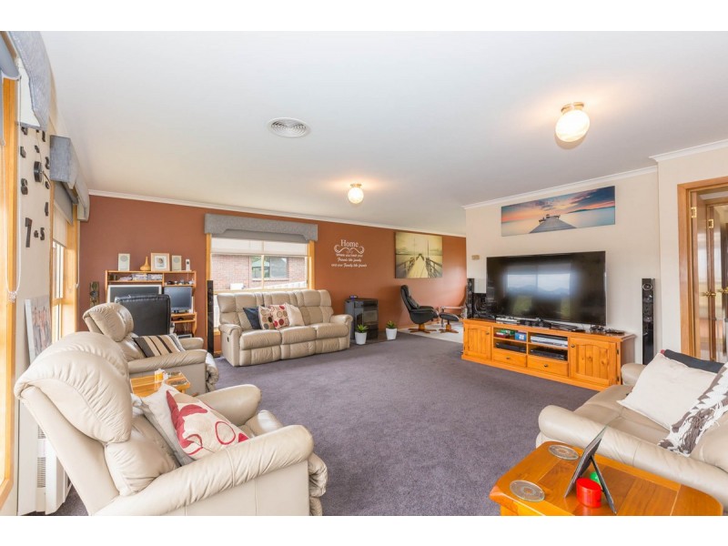 30 Sassafras Crescent, Romaine TAS 7320