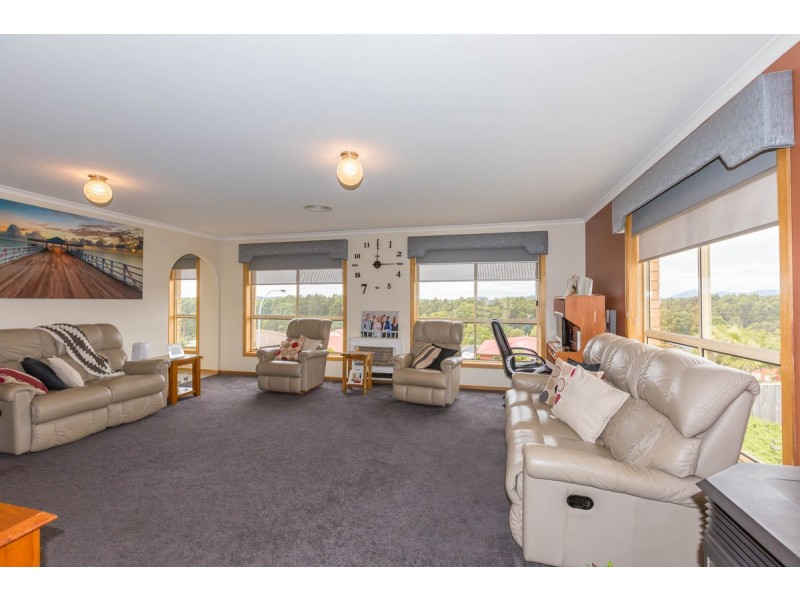 30 Sassafras Crescent, Romaine TAS 7320