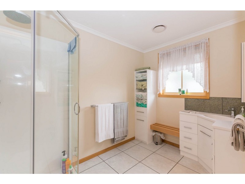 30 Sassafras Crescent, Romaine TAS 7320