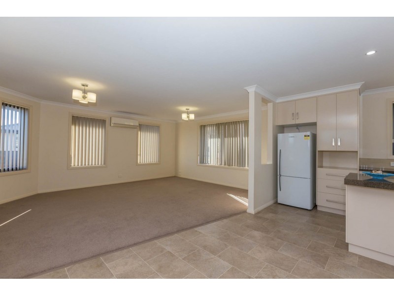 2/3 Jermyn Street, Ulverstone TAS 7315