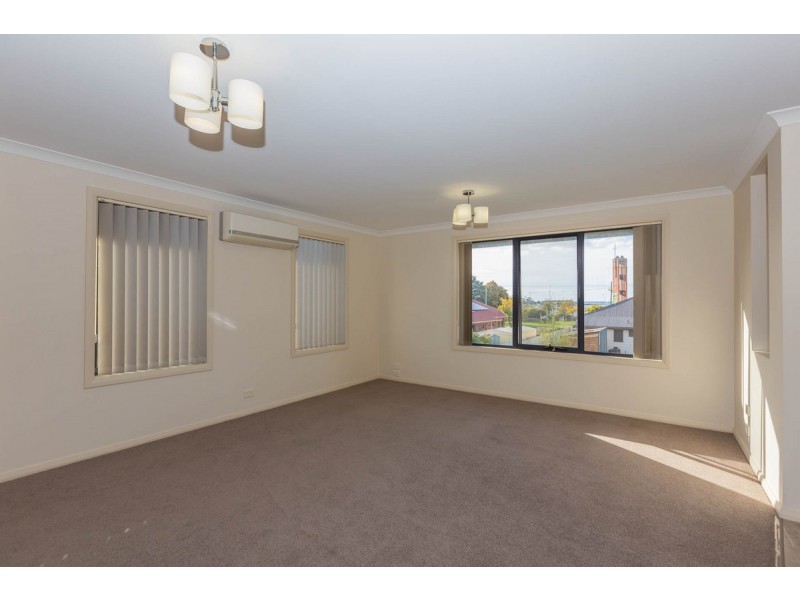 2/3 Jermyn Street, Ulverstone TAS 7315