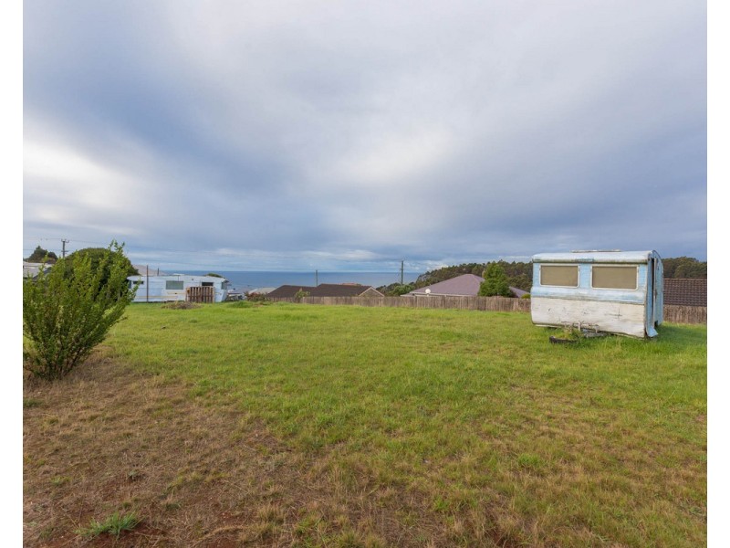 14 – 16 Federal Street, Upper Burnie TAS 7320