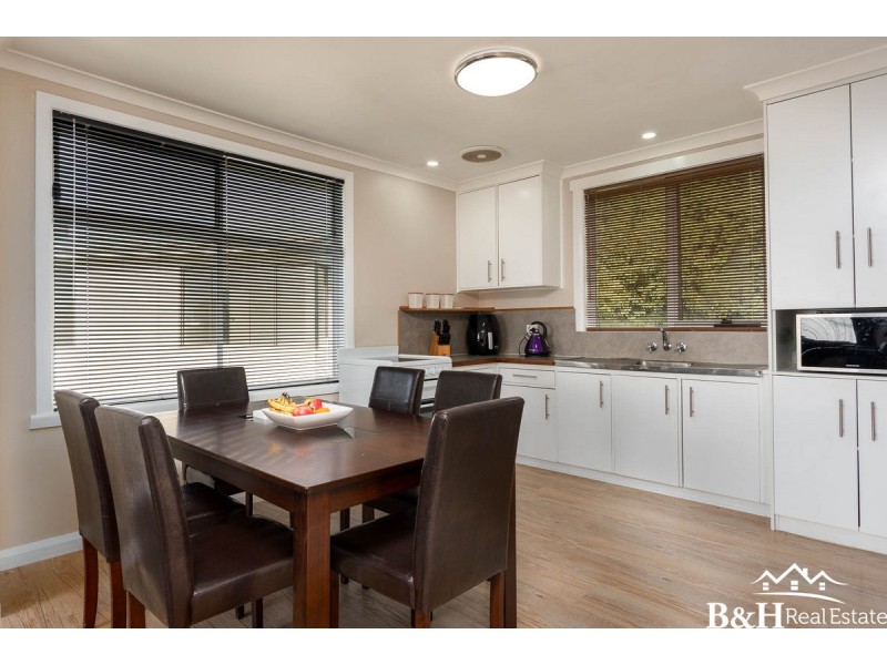 6 Enden Place, Somerset TAS 7322