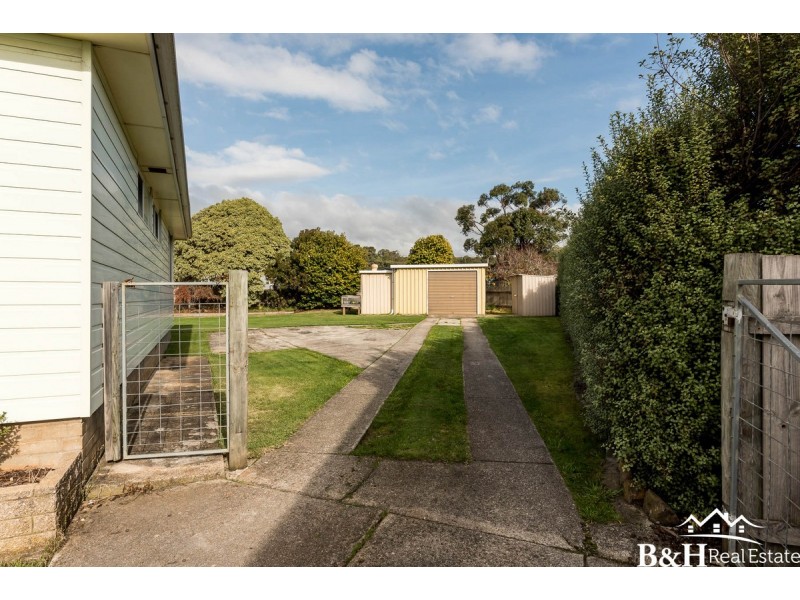 6 Enden Place, Somerset TAS 7322