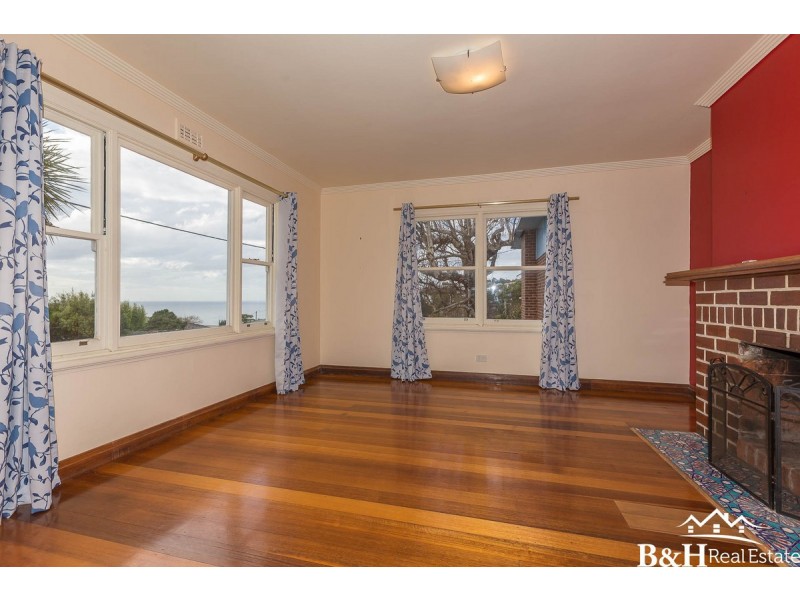 26 Malunna Crescent, Parklands TAS 7320