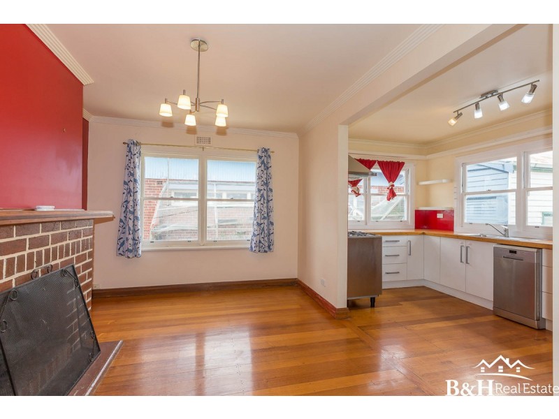 26 Malunna Crescent, Parklands TAS 7320