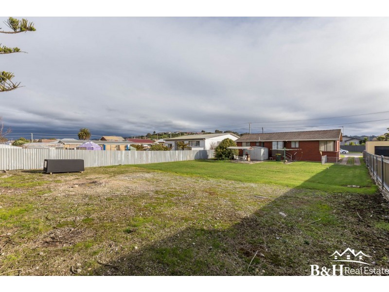 15 Josephine Street, West Ulverstone TAS 7315