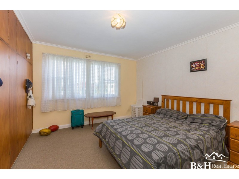 90 Clara Street, West Ulverstone TAS 7315