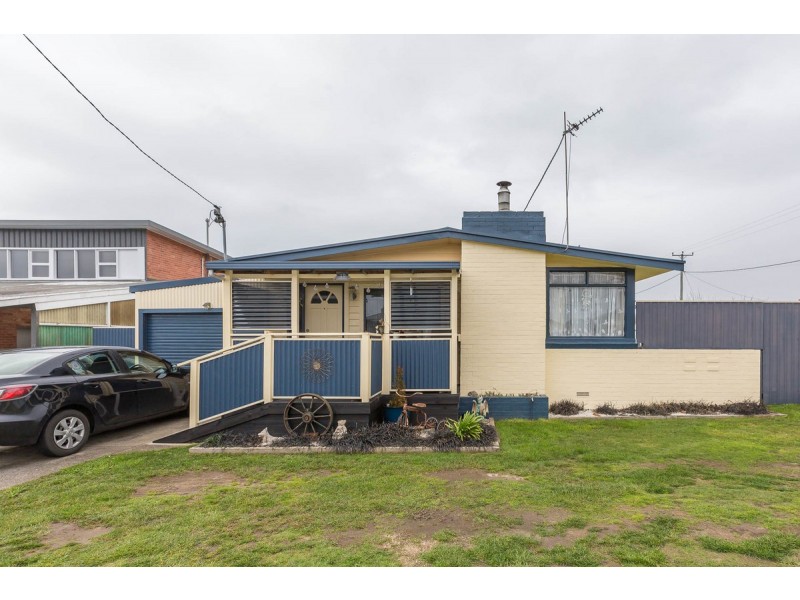 19 Goddard Street, Ulverstone TAS 7315