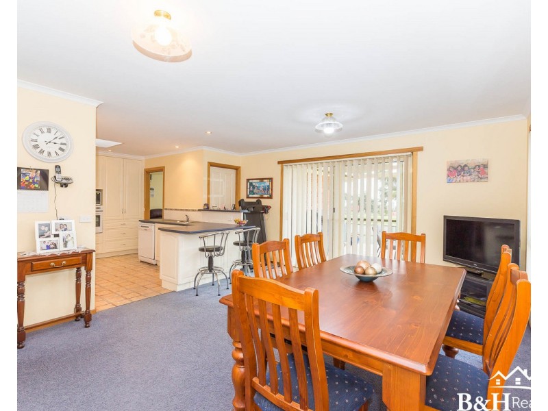 21 Pine Road, Penguin TAS 7316