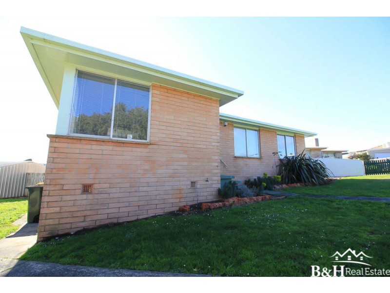 6 Lebrina Court, West Ulverstone TAS 7315