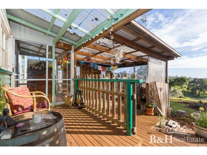 14 Linton Street, Upper Burnie TAS 7320