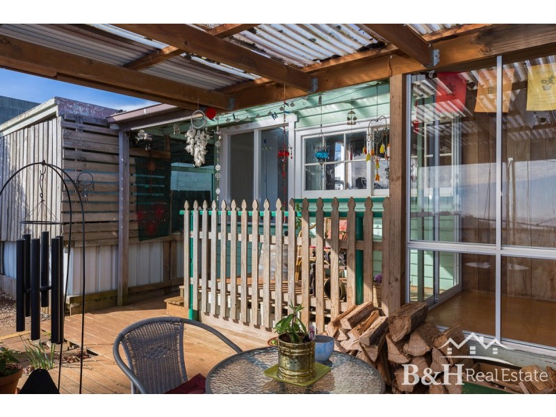 14 Linton Street, Upper Burnie TAS 7320