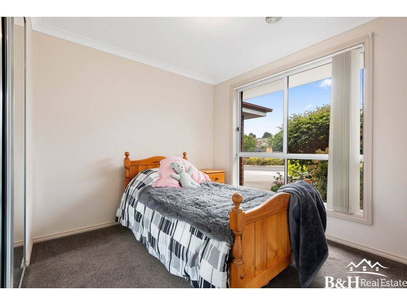 11 Wingrove Gardens, Shorewell Park TAS 7320