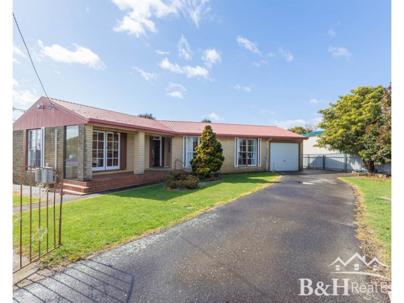 3 Highfield Crescent, West Ulverstone TAS 7315