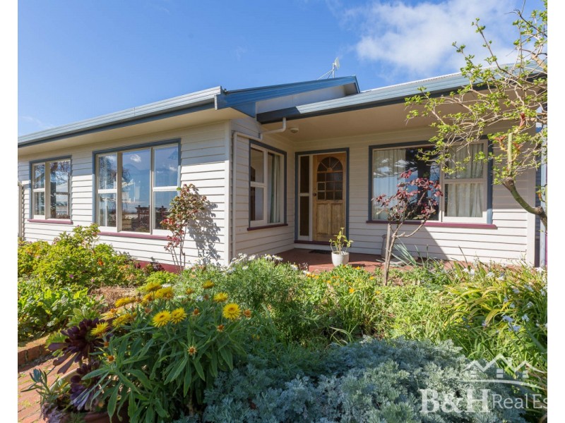 30 Dobsons Lane, Boat Harbour TAS 7321