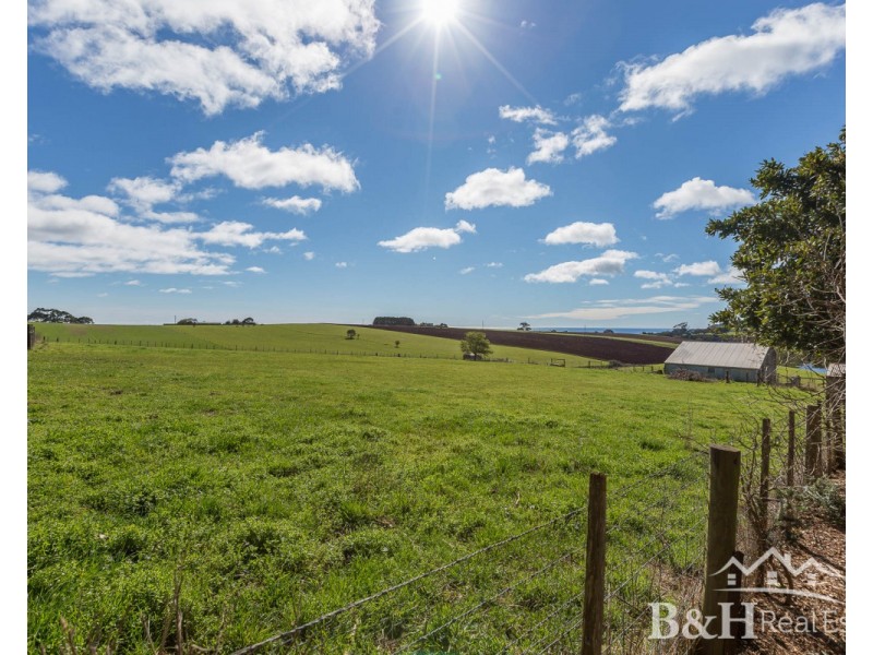 30 Dobsons Lane, Boat Harbour TAS 7321