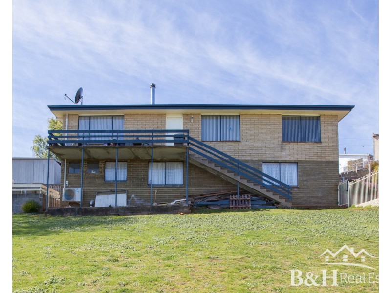23 Quinn Street, Penguin TAS 7316