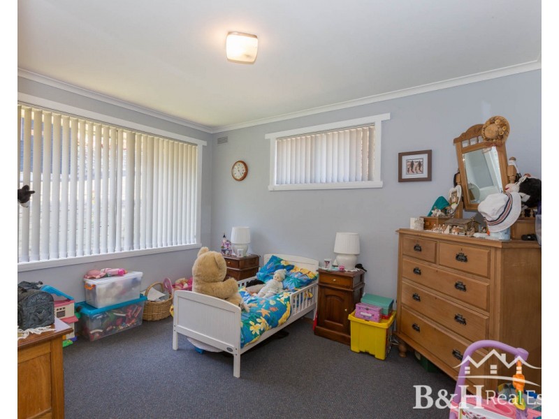 23 Quinn Street, Penguin TAS 7316